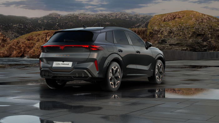 Cupra Terramar 1.5 eTSI 150k DSG na operativní leasing