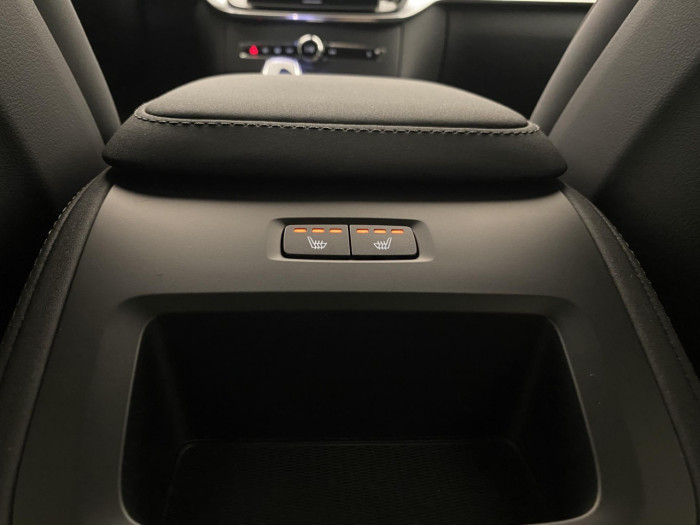 Volvo XC90 B5 AWD AUT BRIGHT PLUS 7míst na operativní leasing