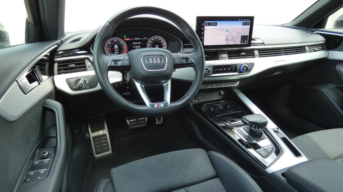 Audi A4 40 TDI quattro S tronic Advanc na operativní leasing