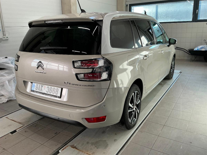 Citroën C4 Grand SpaceTourer 2.0 BlueHDi na operativní leasing