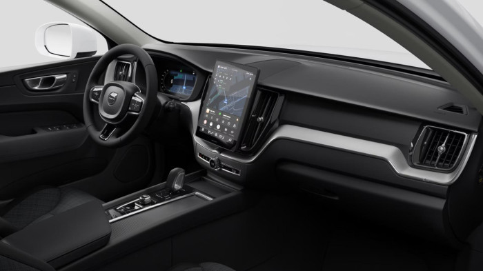 Volvo XC60 B5 AWD AUT ESSENTIAL na operativní leasing
