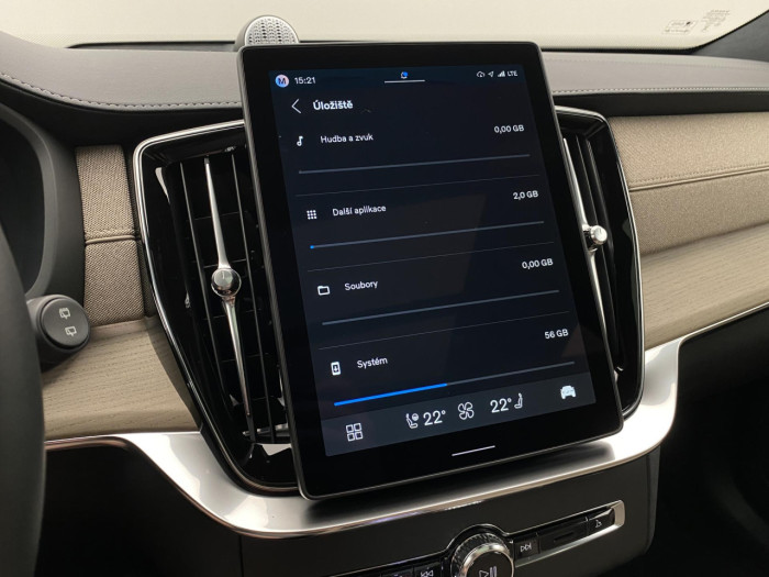 Volvo XC90 T8 AWD Plug-in BRIGHT ULTRA na operativní leasing