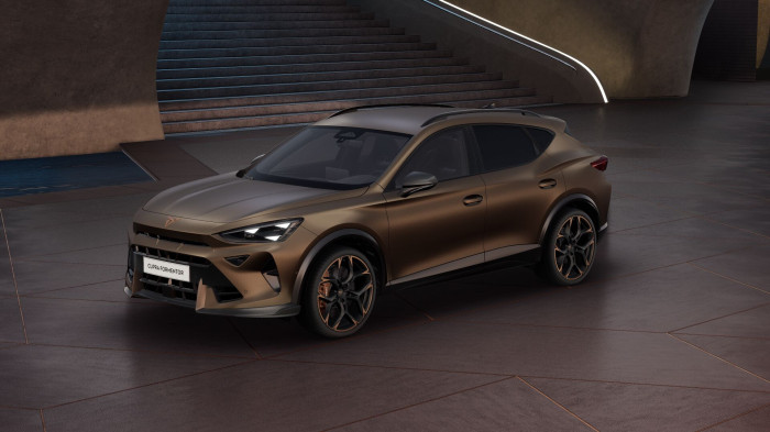 Cupra Formentor VZ5 2.5 TSI 390k DSG 4WD na operativní leasing