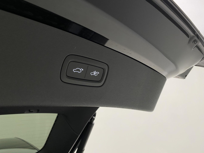 Volvo ES90 PURE ELECTRIC EXT.SINGLE ULTRA na operativní leasing