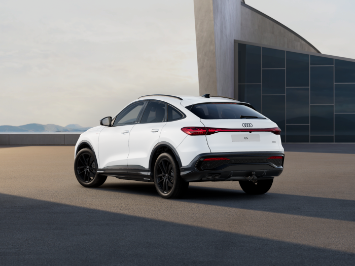 Audi Q5 Sportback TDI 150kW quattro STR na operativní leasing