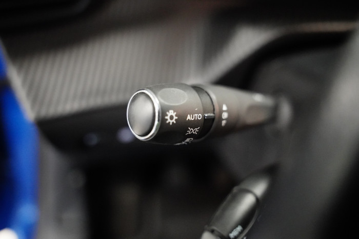 Peugeot 208 1.2 PureTech 74 kW na operativní leasing