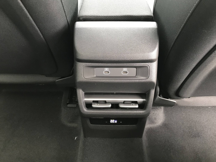 Audi Q3 7STT  1,5 TFSI / 110kW na operativní leasing