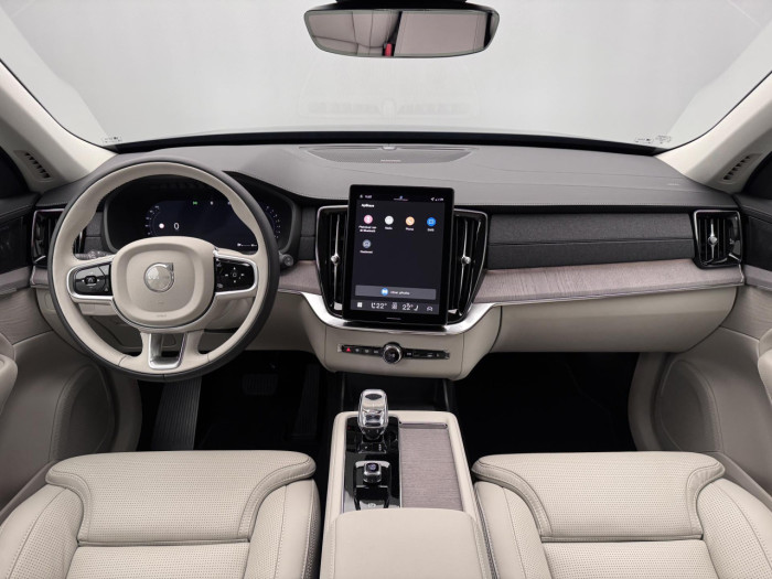 Volvo XC90 B5 AWD AUT DARK PLUS 7míst na operativní leasing