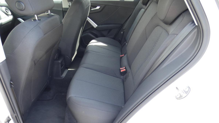 Audi Q2 1,5 TFSI S-line S-tronic na operativní leasing