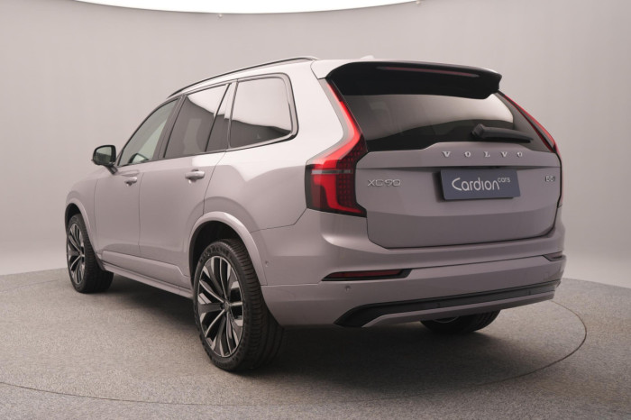 Volvo XC90 B5 AWD AUT DARK PLUS 7-míst na operativní leasing