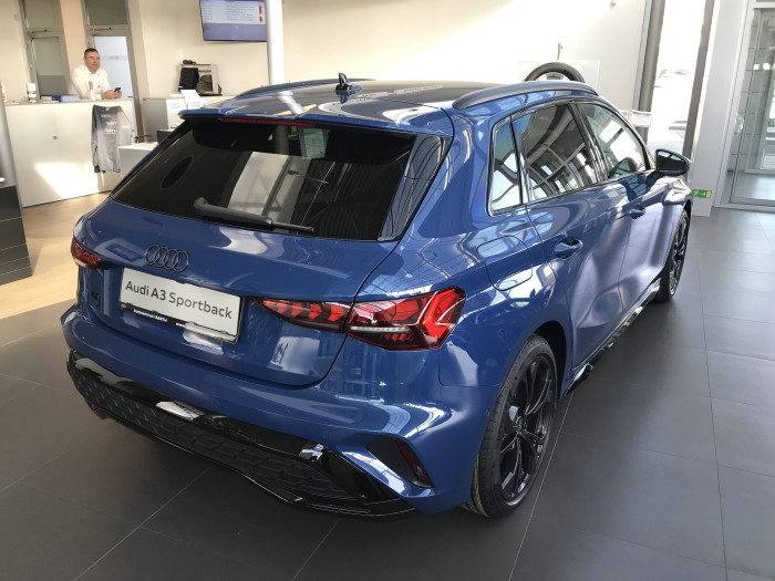 Audi A3 Sportback S line ST7 1,5TFSI  / 110kW na operativní leasing