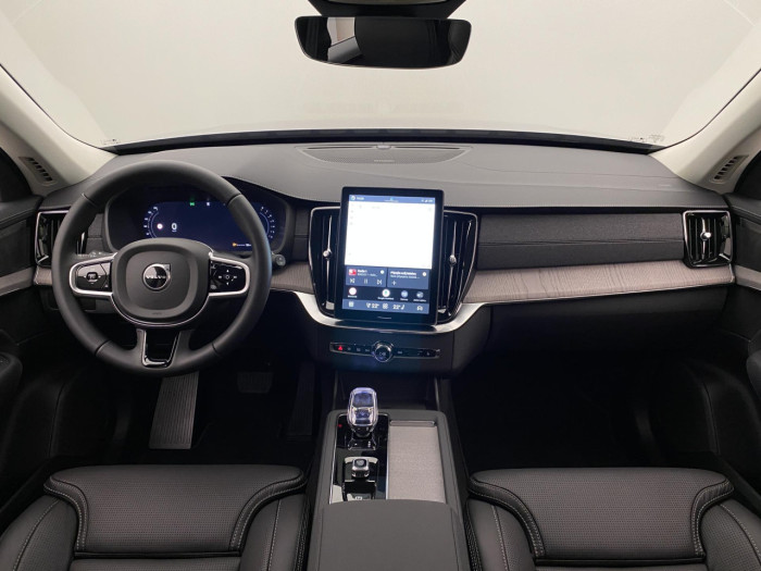 Volvo XC90 B5 AWD AUT BRIGHT PLUS na operativní leasing