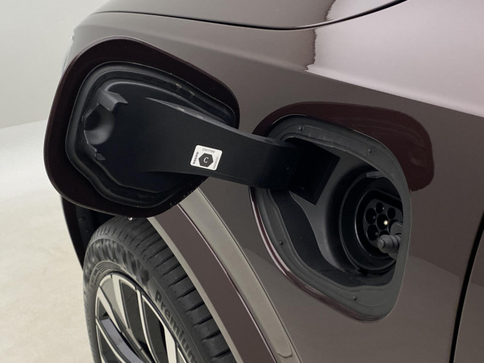 Volvo XC90 T8 AWD Plug-in BRIGHT PLUS 7m na operativní leasing