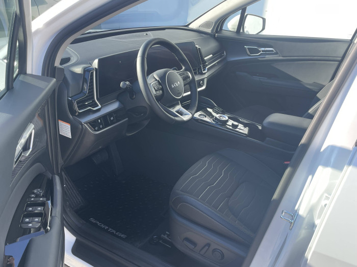 KIA Sportage NQ5 HEV/PHEV TOP 6AT 4x4 1,6 T-GDi / 155kW na operativní leasing