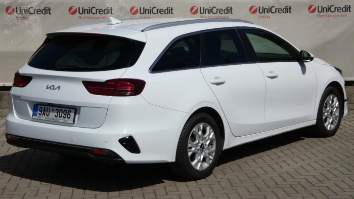 Kia Ceed 1.6 CRDi Exclusive SW na operativní leasing
