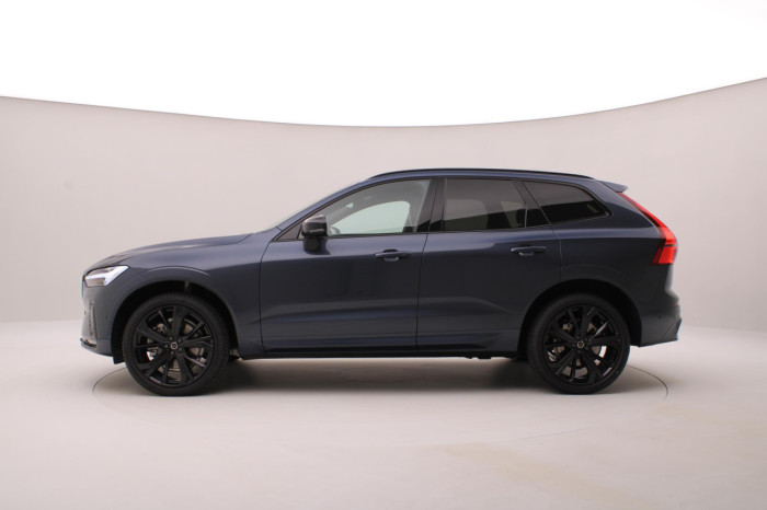 Volvo XC60 B5 AWD AUT ULTRA BLACK EDITION 2.0 Edition na operativní leasing