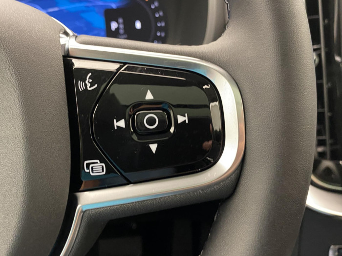 Volvo XC90 B5 AWD AUT BRIGHT ULTRA 7míst na operativní leasing
