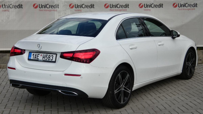Mercedes-Benz Třídy A 180 Sedan Progessive na operativní leasing