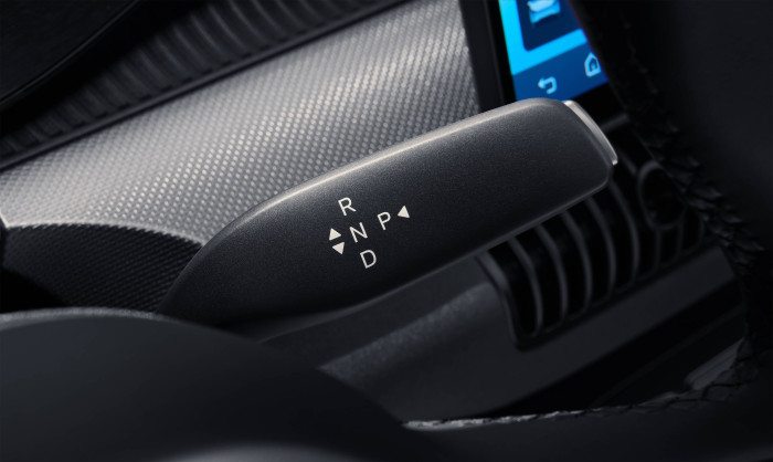 BYD DOLPHIN G DM-i Comfort  1,5 / 156kW na operativní leasing