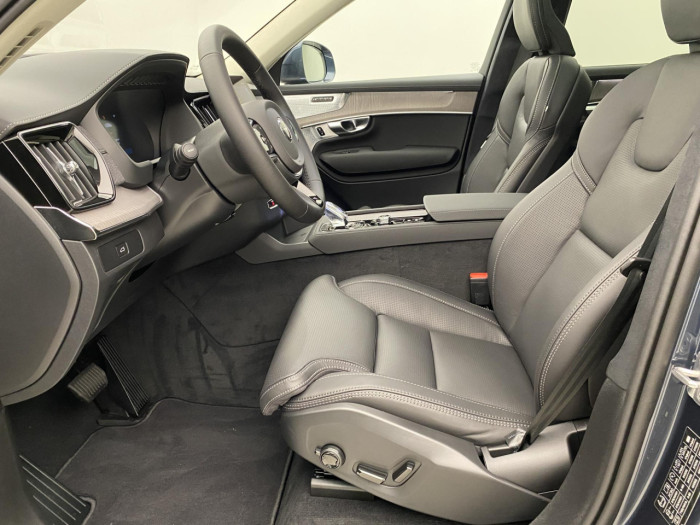Volvo XC90 B5 AWD AUT BRIGHT ULTRA 7míst na operativní leasing