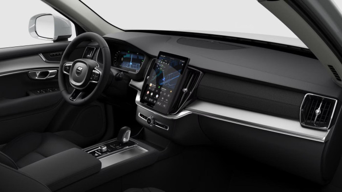 Volvo XC90 T8 AWD AUT Plug-in CORE 7míst na operativní leasing