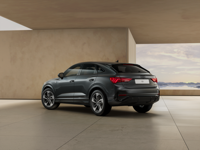 Audi Q3 Sportback S line 40 TDI 142 kW quattro na operativní leasing