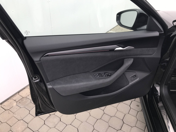 Škoda Superb Sportline 7DSG 2,0TDI / 110kW na operativní leasing