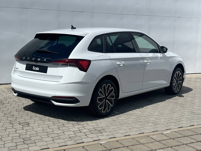 Škoda Scala Dynamic 7DSG 1,0TSI / 85kW na operativní leasing