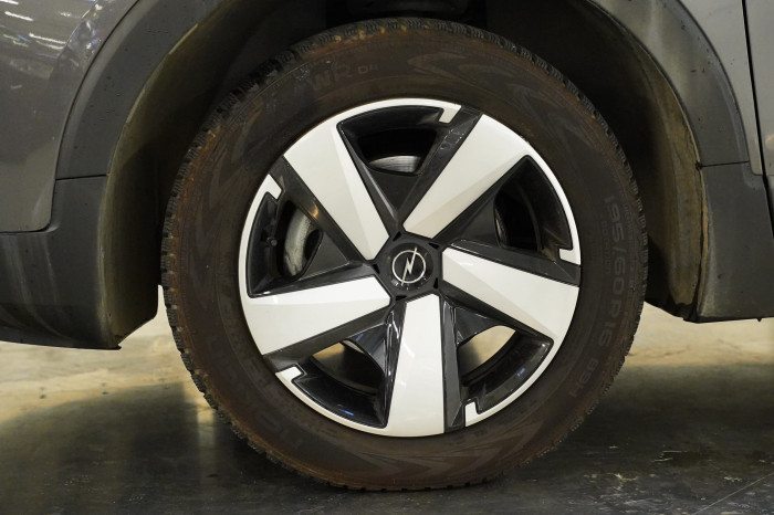 Opel Crossland X 1.2 Turbo 81 kW na operativní leasing