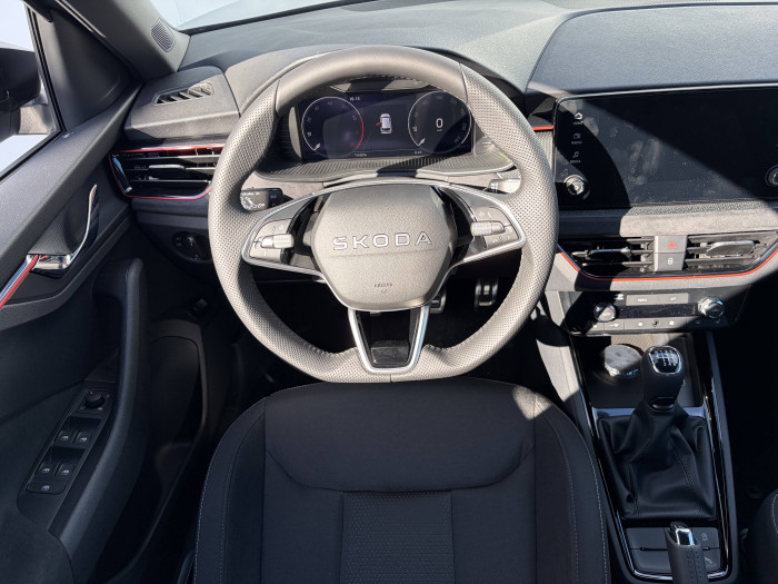 Škoda Kamiq Dynamic 6MP 1,0TSI / 85kW na operativní leasing