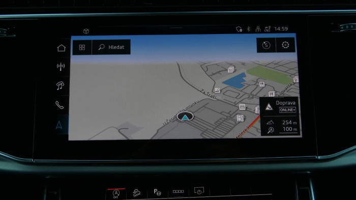 Audi Q8 55 TFSI quattro tiptronic na operativní leasing