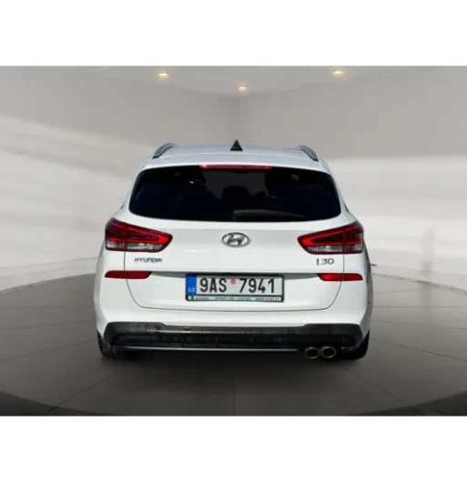Hyundai i30 kom.1.5T-GDI N Line 5d na operativní leasing