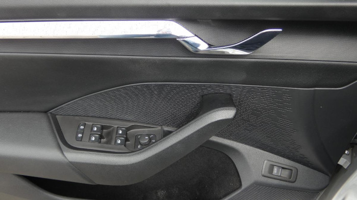 Škoda Octavia 2,0 TDI 85kW Fresh na operativní leasing