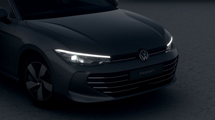 Volkswagen Passat Life 1,5 eTSI 110 kW mHEV na operativní leasing