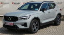 Volvo XC40 B3 Plus Dark na operativní leasing