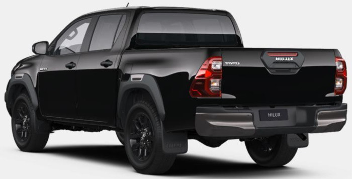 Toyota Hilux Invincible 2,8 TDI na operativní leasing