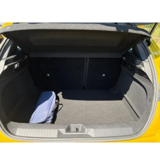 Opel Astra 1.2T 81 Edition 5d na operativní leasing