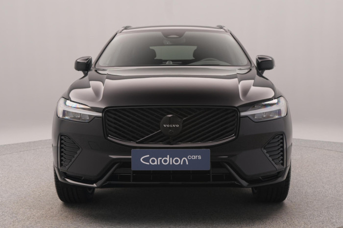 Volvo XC60 B5 AWD AUT PLUS BLACK EDITION na operativní leasing