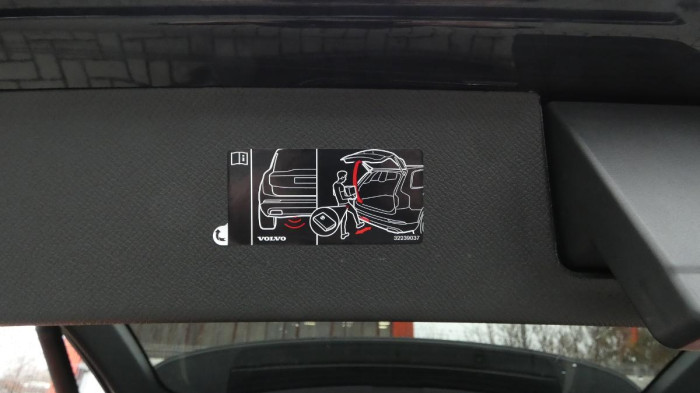 Volvo XC90 B5 AWD Core 7 míst na operativní leasing