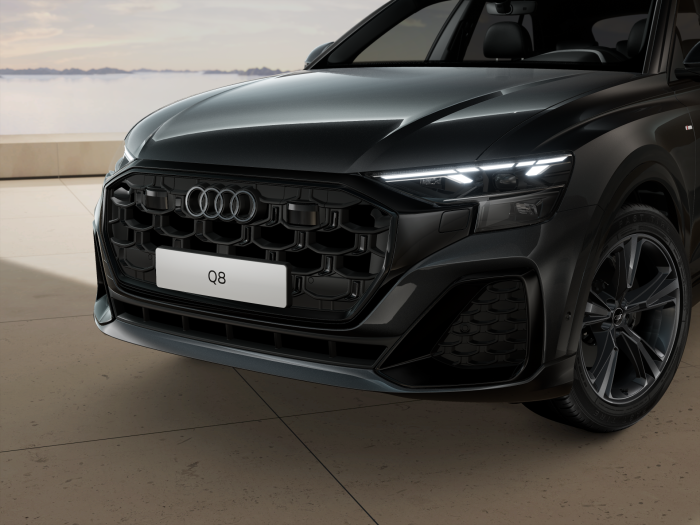 Audi Q8 SUV TDI quattro 210 kW na operativní leasing