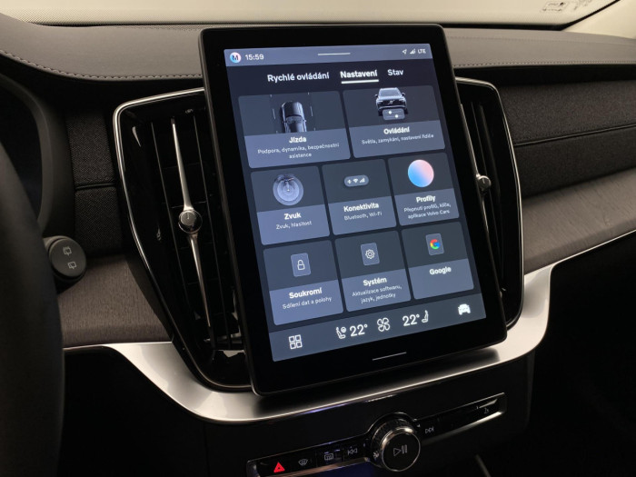 Volvo XC90 T8 AWD RECHARGE DARK PLUS 7m na operativní leasing