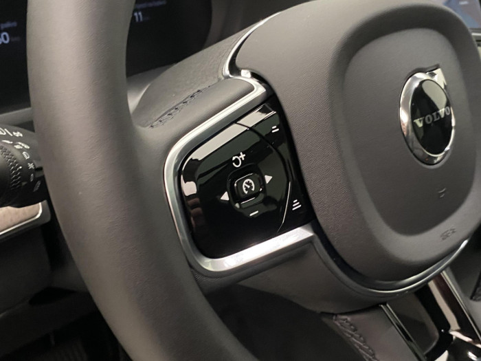 Volvo XC90 T8 AWD Plug-in BRIGHT ULTRA na operativní leasing