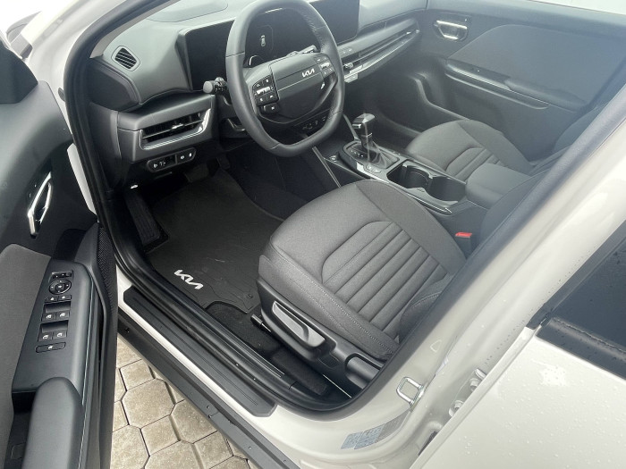 KIA K4 EXCLUSIVE 7DCT 1,0 T-GDi / 85kW na operativní leasing