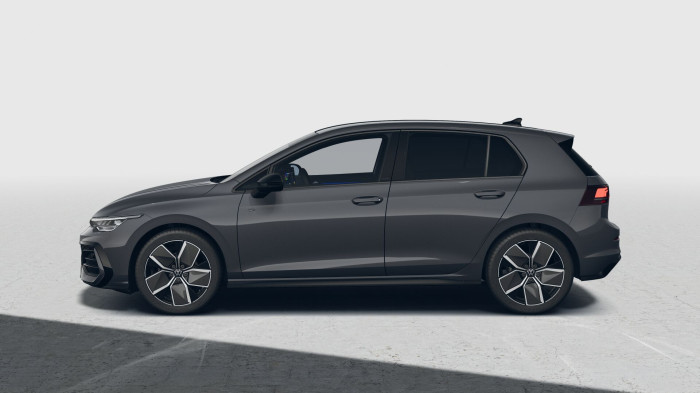 Volkswagen Golf R-Line People 1,5 eTSI 7DSG mHEV na operativní leasing
