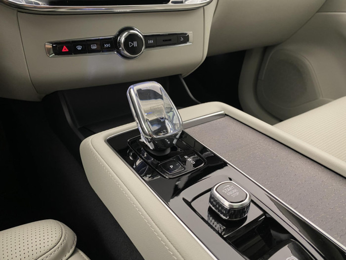 Volvo XC90 B5 AWD AUT BRIGHT PLUS 7míst na operativní leasing