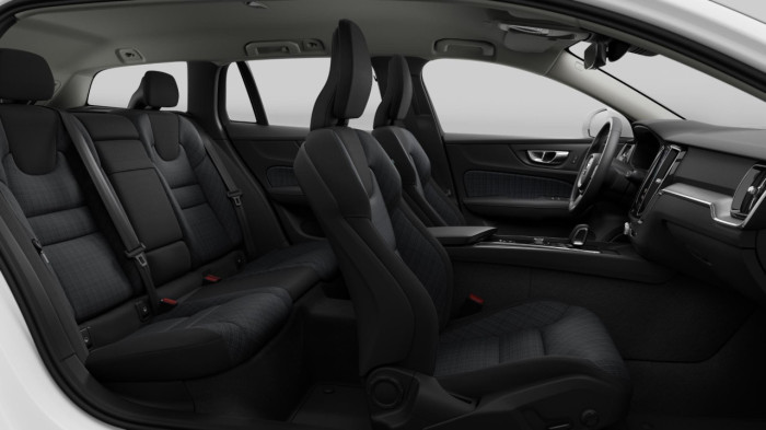Volvo V60 B4 AUT CORE na operativní leasing