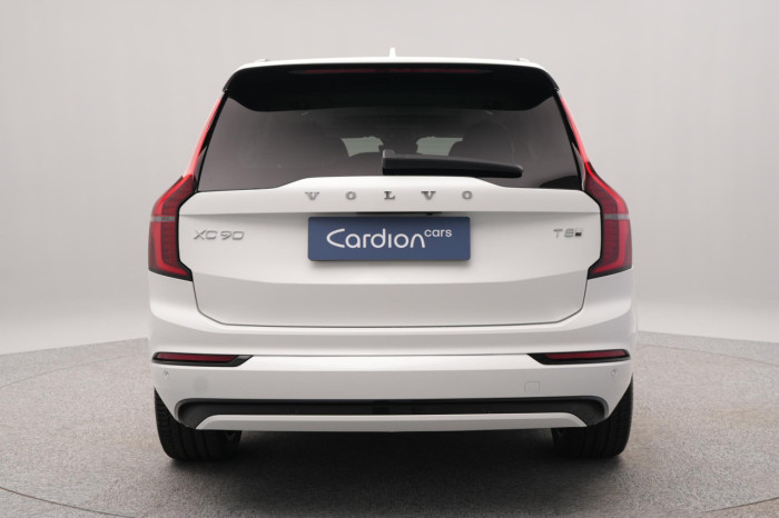 Volvo XC90 T8 AWD Plug-in ULTRA DARK 7m na operativní leasing