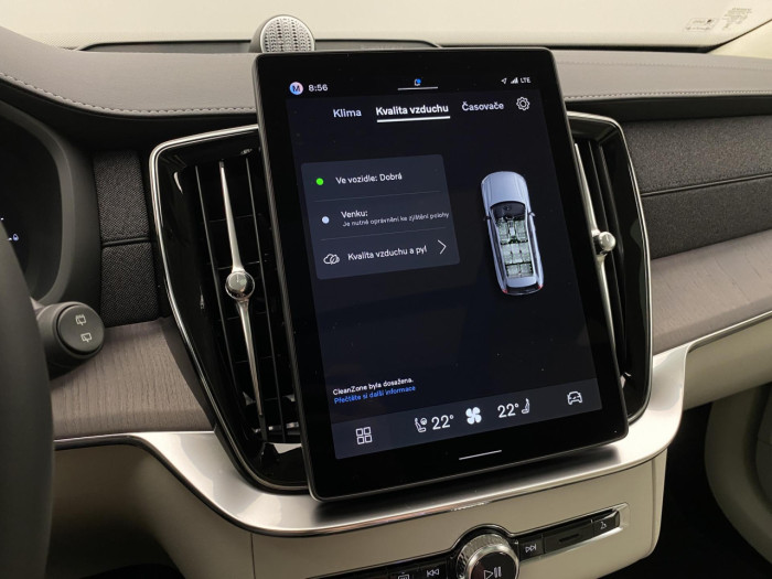 Volvo XC90 T8 AWD Plug-in DARK ULTRA na operativní leasing