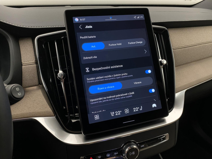 Volvo XC90 T8 AWD RECHARGE BRIGHT PLUS 7m na operativní leasing