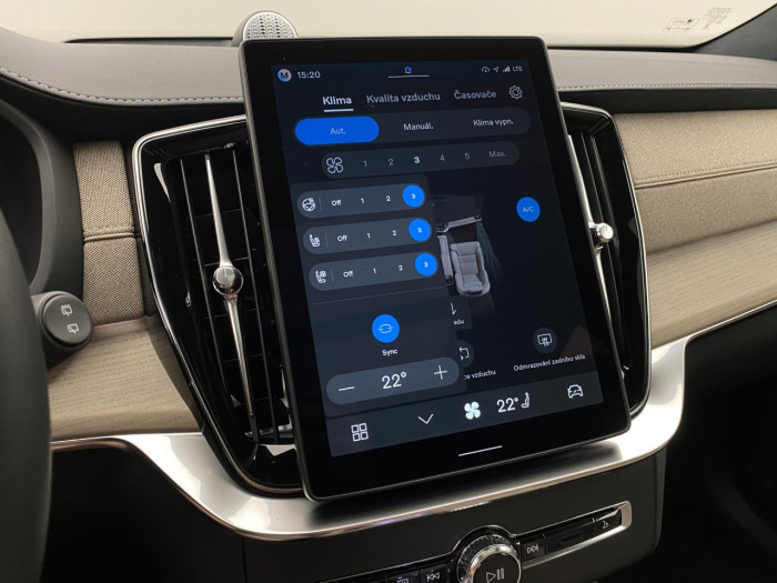 Volvo XC90 T8 AWD Plug-in BRIGHT ULTRA na operativní leasing